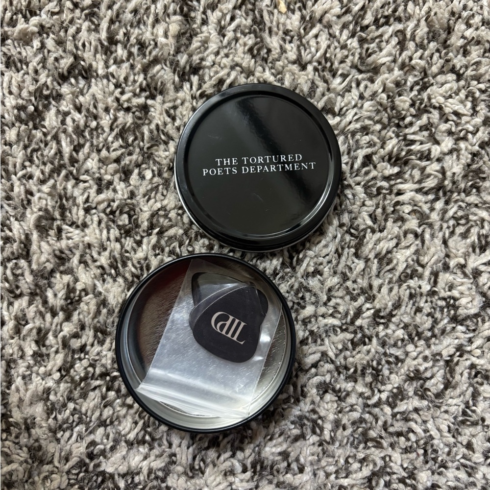 Taylor Swift Guitar Pick Set